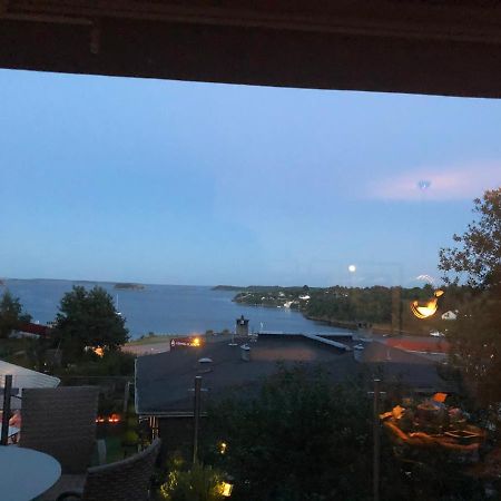 Aid Og Svein' S Sentrumsnaere Panorama Hjem Appartement Kristiansand Buitenkant foto