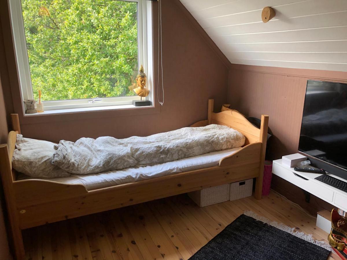Aid Og Svein' S Sentrumsnaere Panorama Hjem Appartement Kristiansand Buitenkant foto