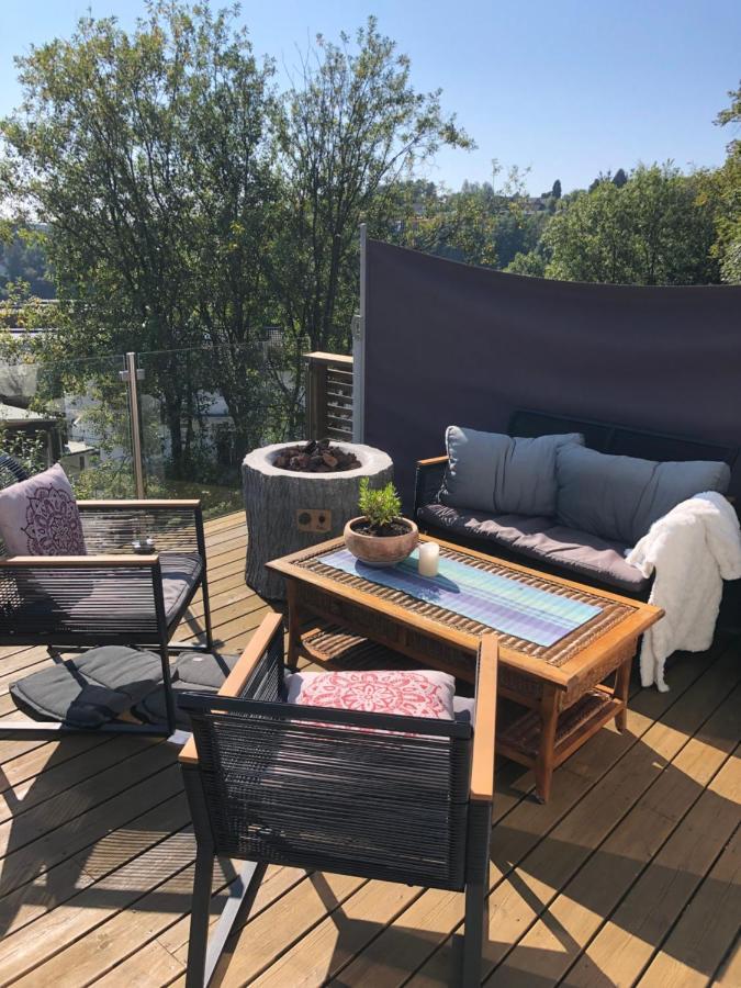 Aid Og Svein' S Sentrumsnaere Panorama Hjem Appartement Kristiansand Buitenkant foto