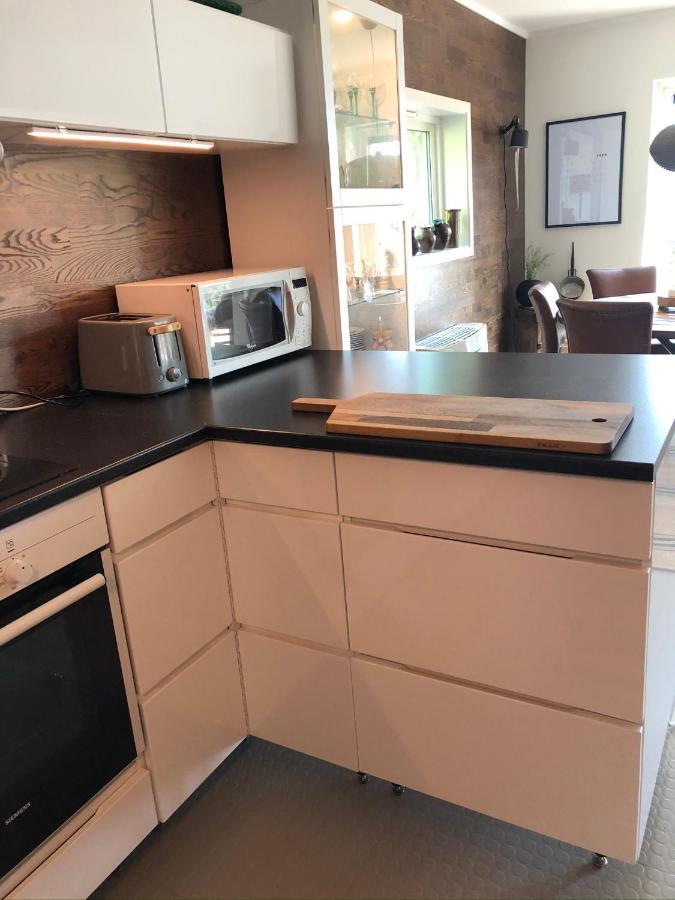 Aid Og Svein' S Sentrumsnaere Panorama Hjem Appartement Kristiansand Buitenkant foto